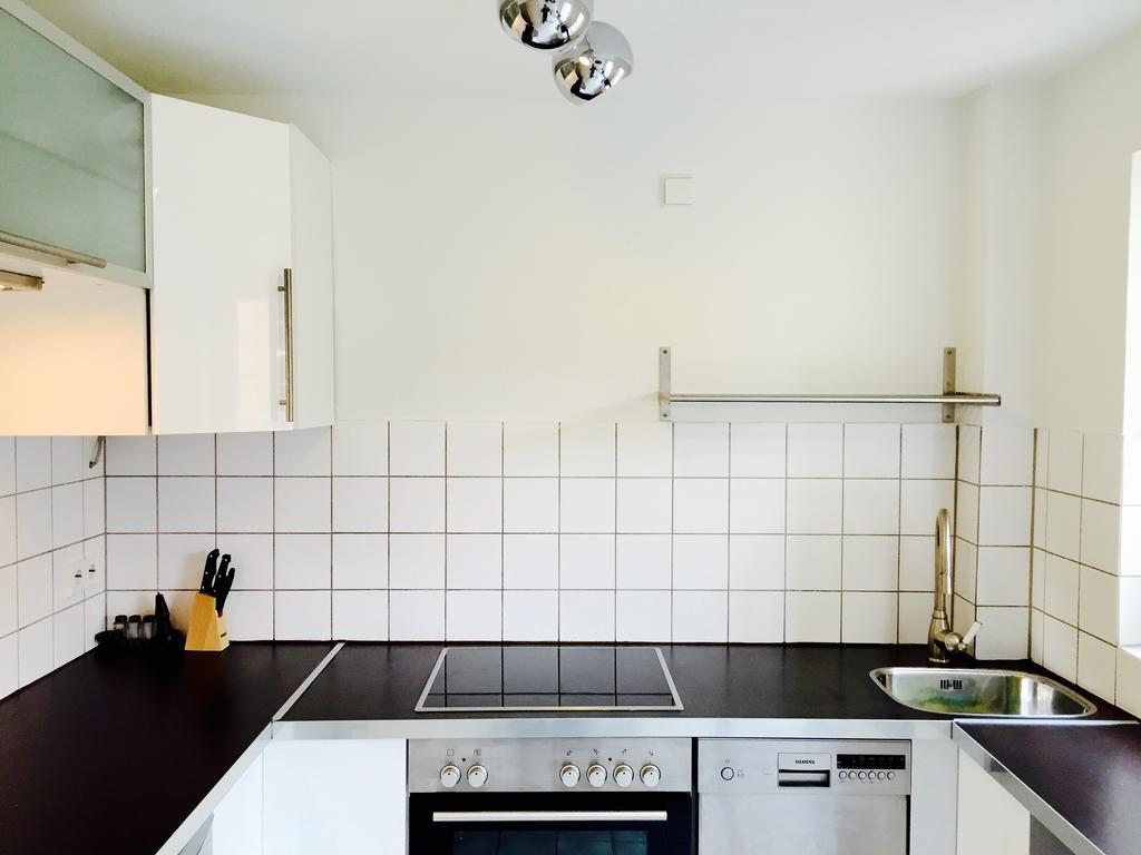 Traumwohnung Stuttgart Estugarda Quarto foto